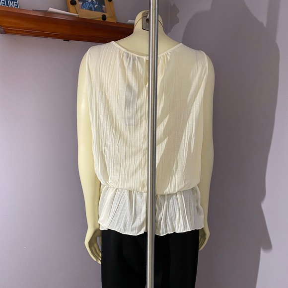 Daisy Fuentes Global Appeal Sleeveless Top - Picture 4 of 10